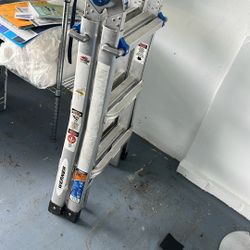 Retractable Ladder 