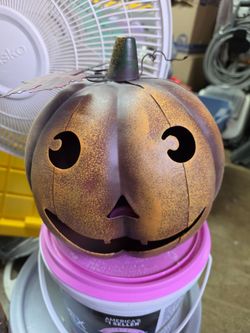 Metal cute pumpkin