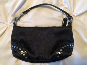 Coach — Handbag / Purse