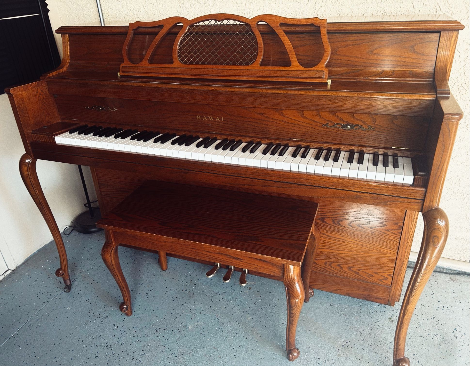 Excellent sound Kawai Piano!! Will deliver!!!