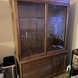 Display / Storage Cabinet 