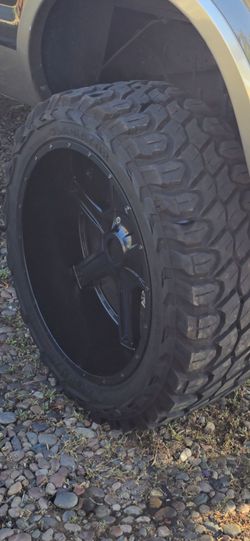 24x12 on 37s 8x170