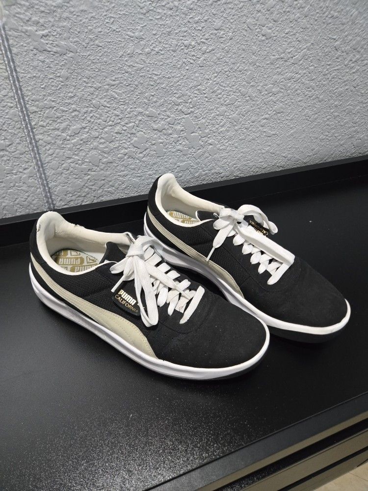 Puma Tennis Shoes 10.5