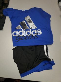 Adidad Short Set