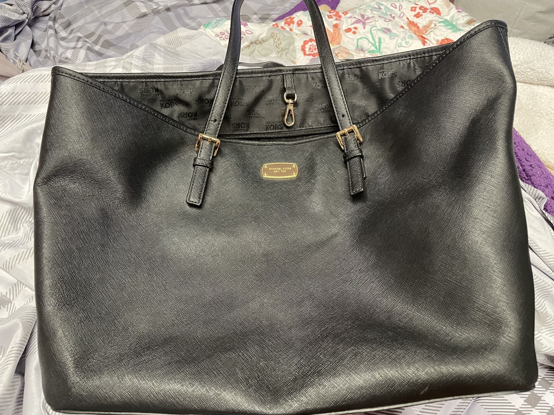 MICHAEL MICHAEL KORS LARGE TOTE PURSE