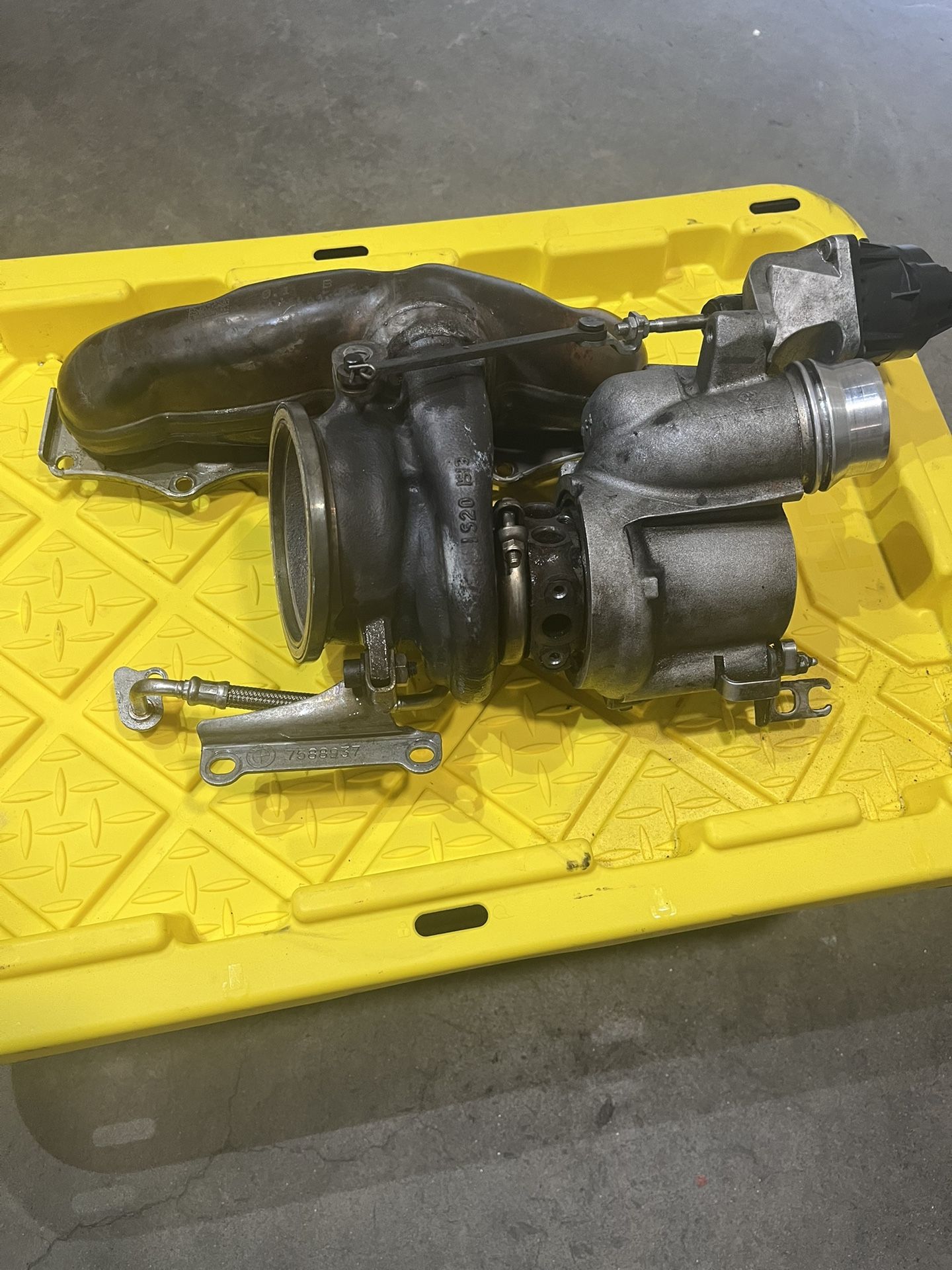 BMW N26 turbo charge electric