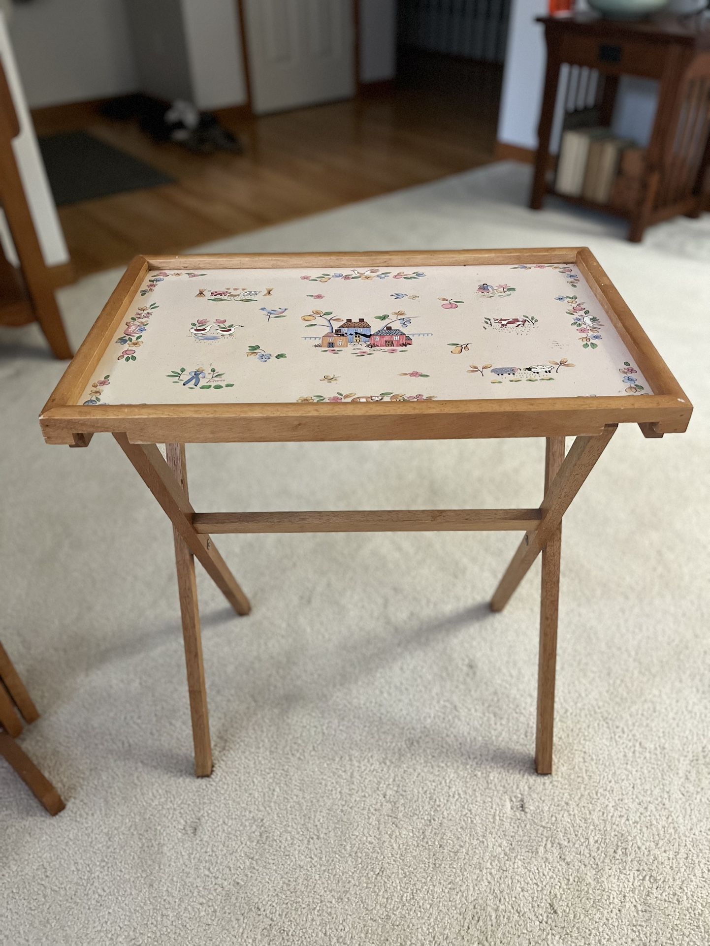 Vintage Tv Tray Set - Heartland by International