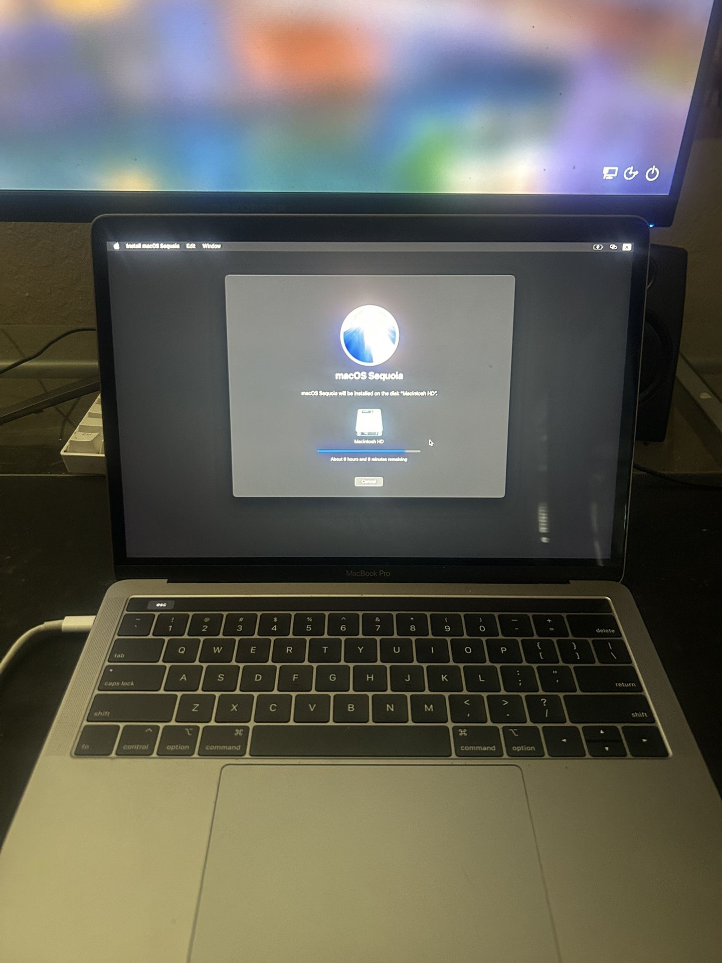 2018 MacBook Pro 13" with Touch Bar and Touch ID