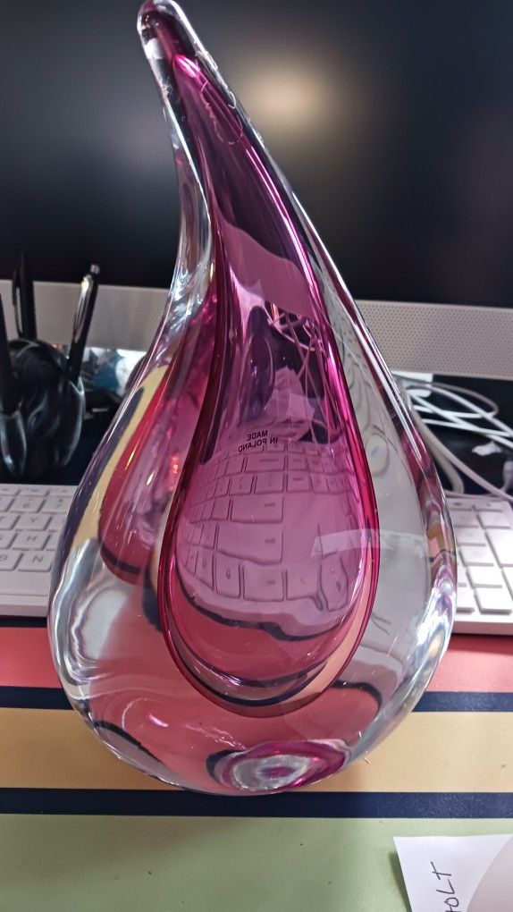 Teardrop Glass Paper Weight