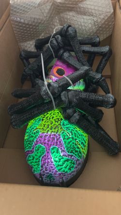Halloween Classics LED Poseable Spider