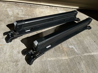 Thule aeroblade roof and ski racks