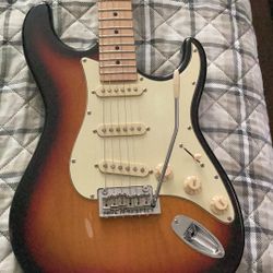Tagima Sunburst 60s Vibe Strat