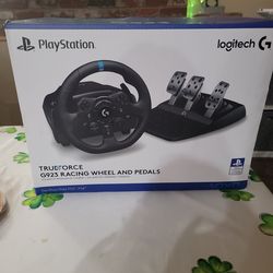 Playstation G923 Racing Wheel and Pedals