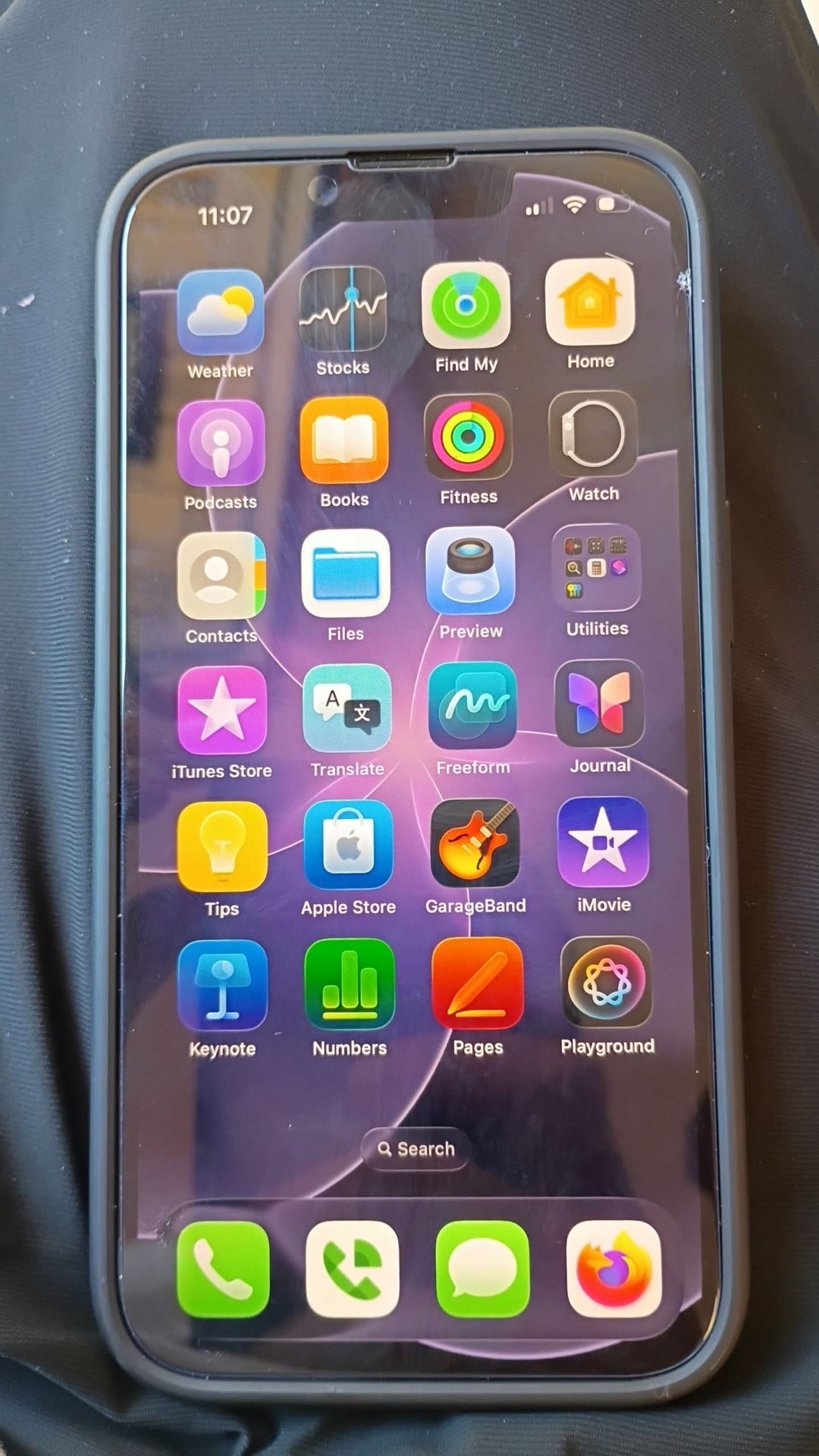iPhone 17