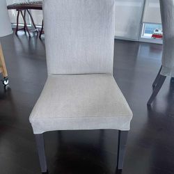 4 Dining Chairs