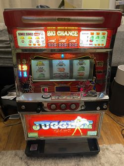JUGGLER GIRL SLOT MACHINE for Sale in Chicago, IL - OfferUp