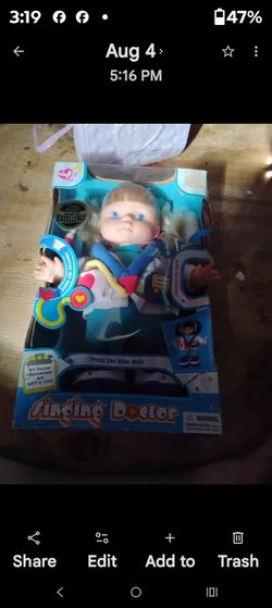 Lovee doll singing Dr doll.