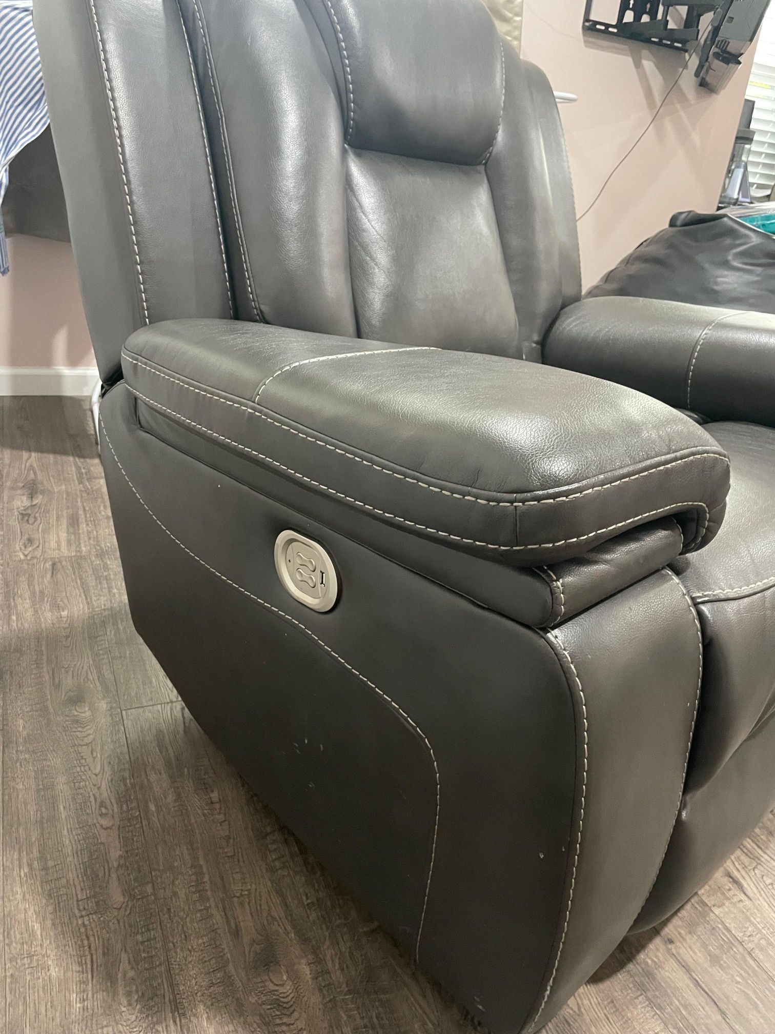 Recliner Sofa