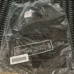 Supreme KAWS Box Logo 