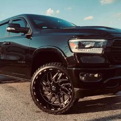 Wheels 22 24 Available Lift Kit Leveling Kit Available
