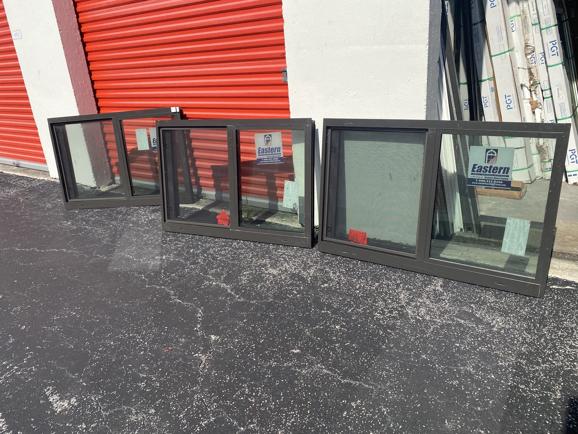 48x32 BRONZE IMPACT HORIZONTAL SLIDING WINDOWS NEW LOW-e