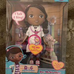 Doc McStuffins Talking & Singing Doll