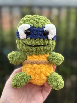 Blue Teenage Mutant Ninja Turtle 🐢 🥷 Handmade 🧶 Crochet 🧶 Plushie 