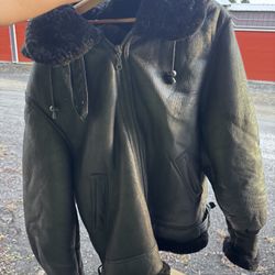 Woman’s Aviation Leather Jacket With Sherpa Liner Size Xl