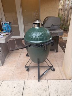 Big Green Egg Large – Like New