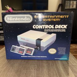 Nintendo (NES) Gaming System CIB
