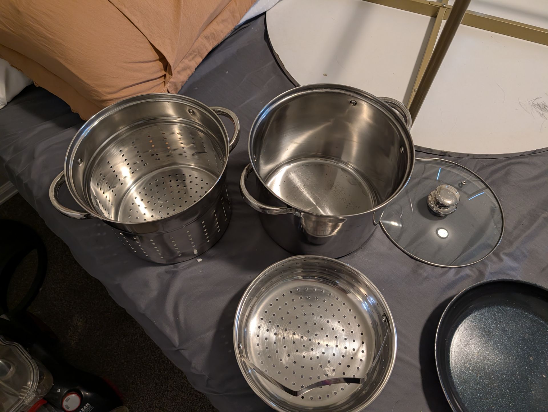 Pots & Pans