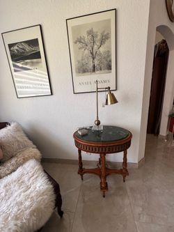 Antique Style Marble Top Side Table with Brass Accentsg
