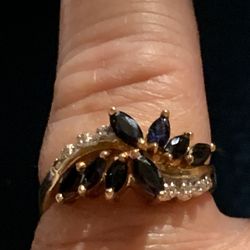 10KT Gold And Sapphire And Diamond Ring