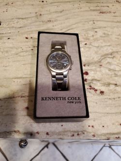 Kenneth Cole Men's Watch Silver With Blue Dial