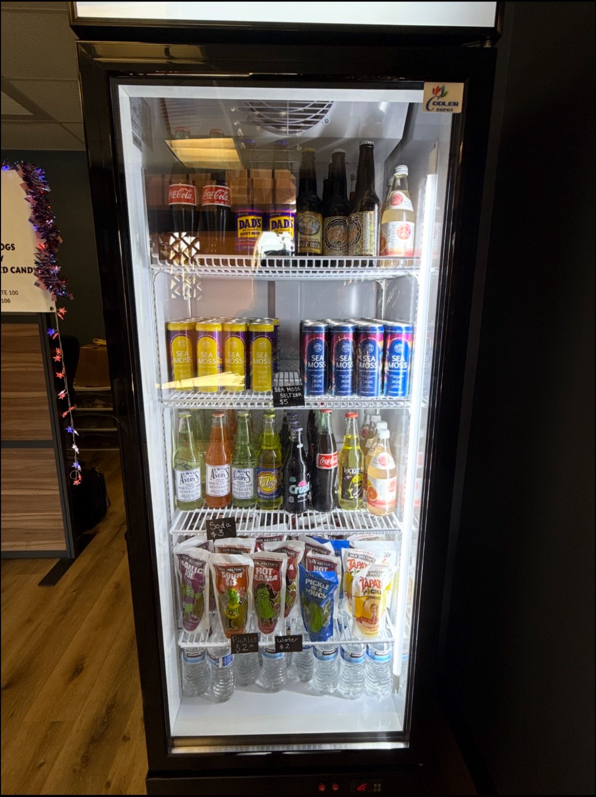 Commercial Upright Display Cooler 14.5 Ft.³