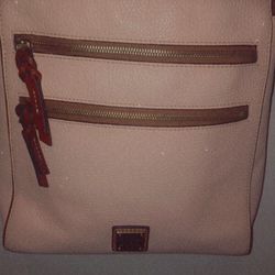 Dooney & Bourke Bag 