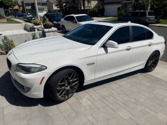 2011 BMW 528i