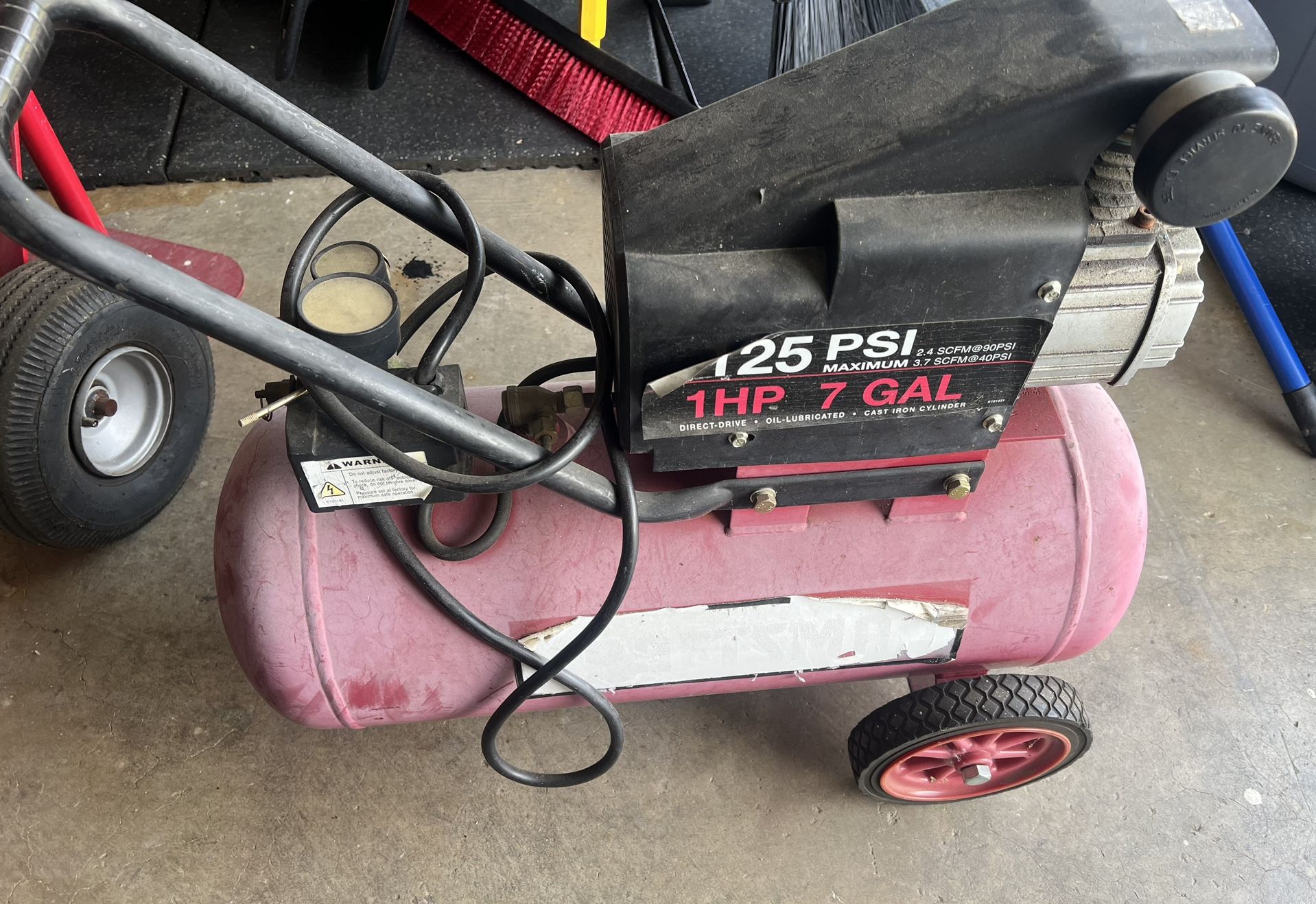 Air compressor