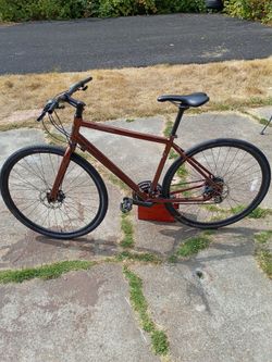 Torker Median 2 48cm hybrid road bicycle