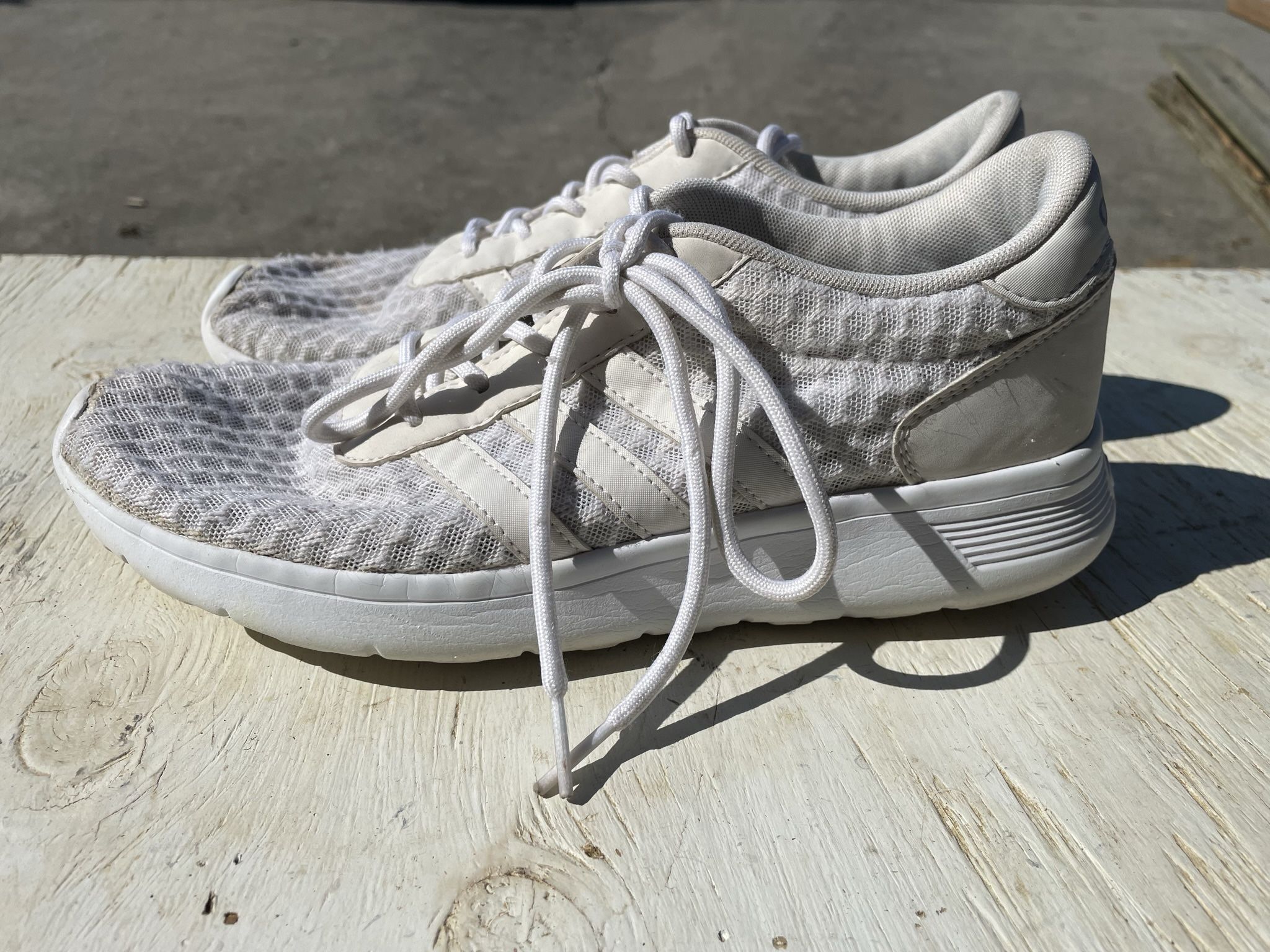 Adidas Cloudfoam Women 8.5