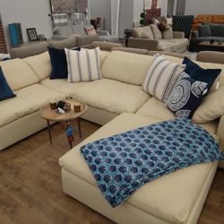 🔥💯LEATHER & FEATHER🔥💥12M SAME $💥0DOWN💥INT FREE💥DELIVERY & SHIPPING OPTIONS 🚚💥