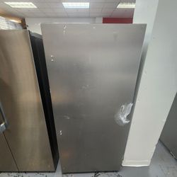 Frigidaire 33 Inch Column Refrigerator 18.6 Cu Ft Stainless Steel 