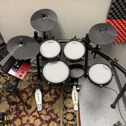 Alesis Nitro Pro Electronic Drum Set