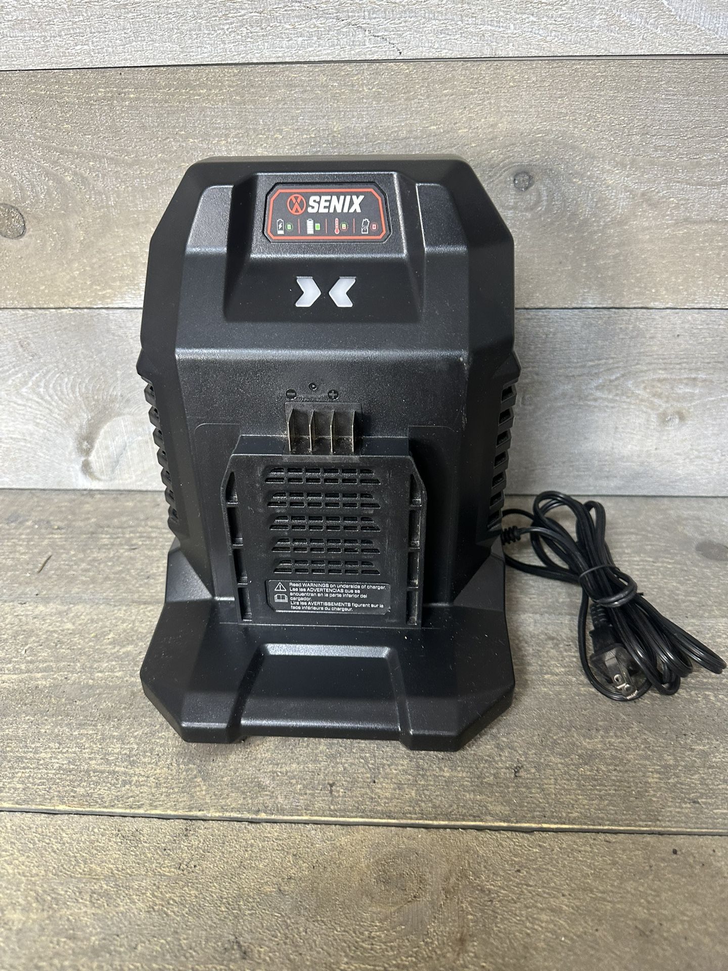 Senix Lithium Ion Battery Charger CHQX6-M 63V 8A