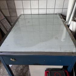 Large light table