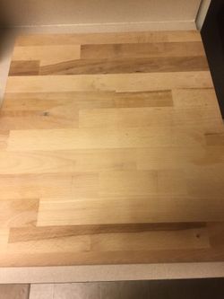 Epoch collection checkered saucer / plates