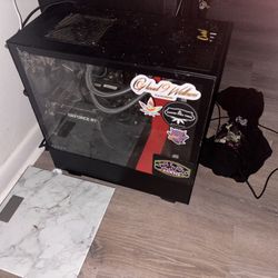 Pc For Bass Guitar And Amp