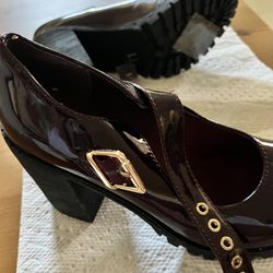 Burgundy High Pumps Size 7