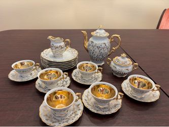 Haus Dresden tea set