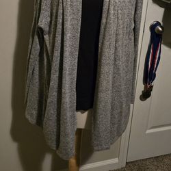 Women's Size XL Pocketed Cardigan